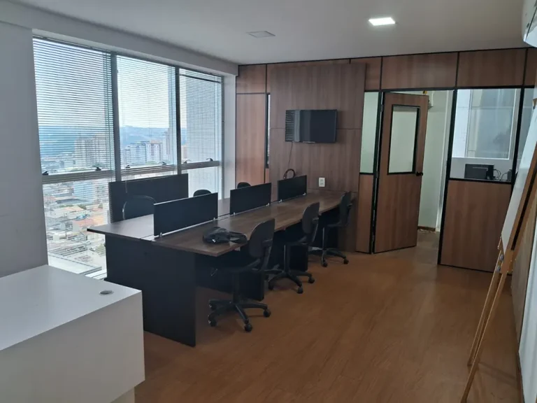 Patio Capital Sala 1215 03